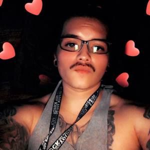 Meet your Posher, Rene